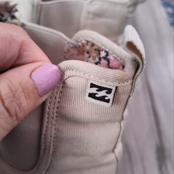 Billabong Women's Sydney Chelsea Boot Size 9.5 - Picture 7 of 12